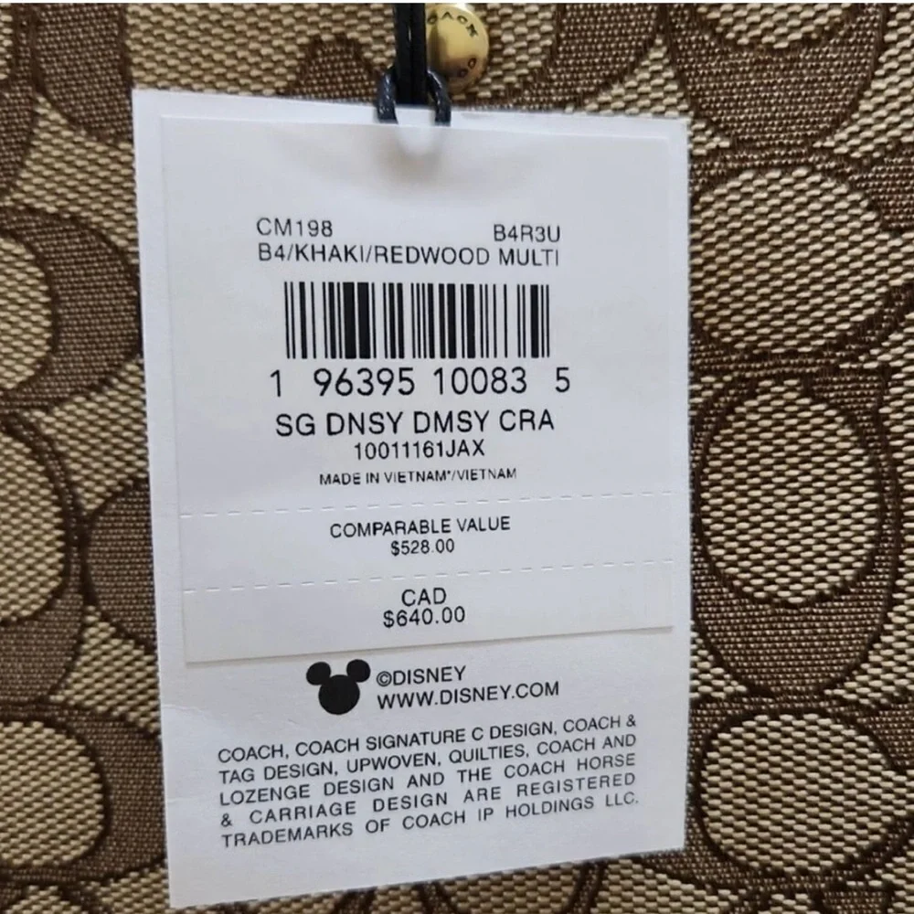 NWT Disney X Coach
Dempsey Carryall in Sig Jacquard
Mickey Mouse Msrp:$528 - Picture 9 of 13